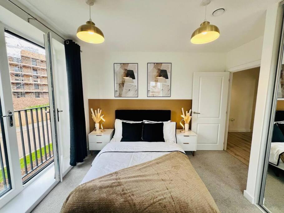 Hessian Lounge -Wyndale- Central 2Br W/Parking Бирмингем Экстерьер фото